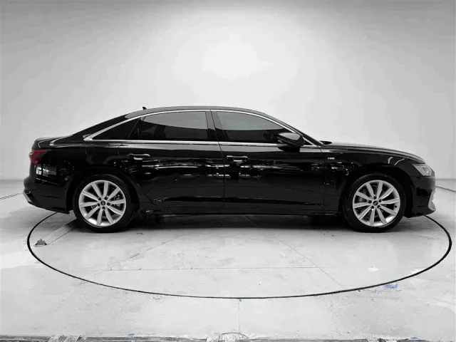 Audi A6L — Фото автомобиля 17