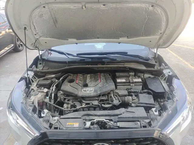 Toyota Corolla Cross — Фото автомобиля 19