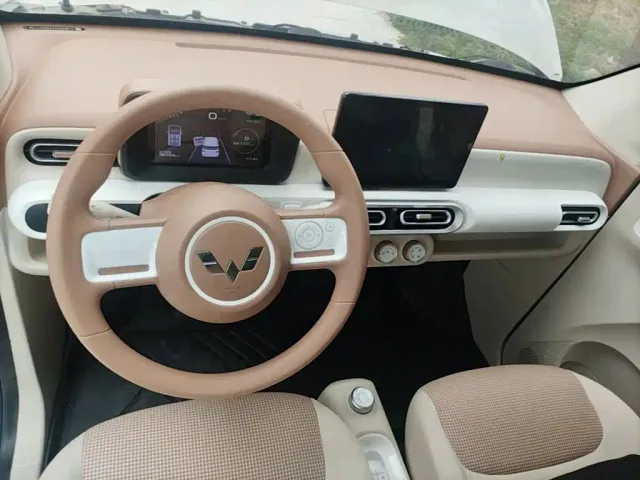 Wuling Hongguang Mini EV — Фото автомобиля 9