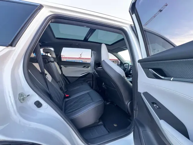 Changan CS75 Plus — Фото автомобиля 14