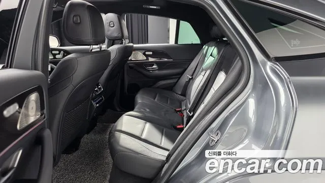Mercedes-Benz GLE-Class — Фото автомобиля 17