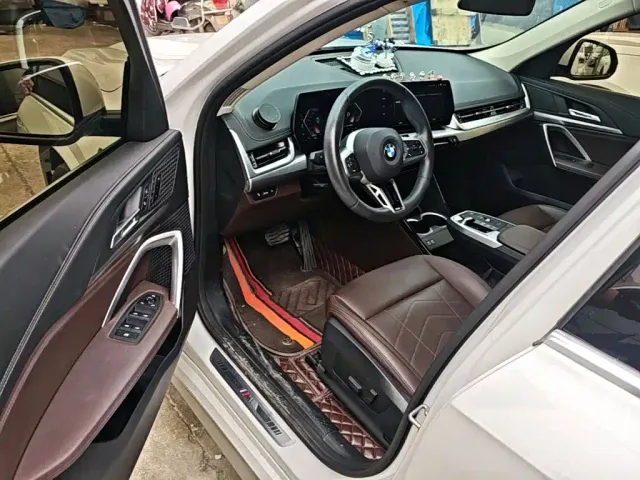 BMW X1 — Фото автомобиля 15