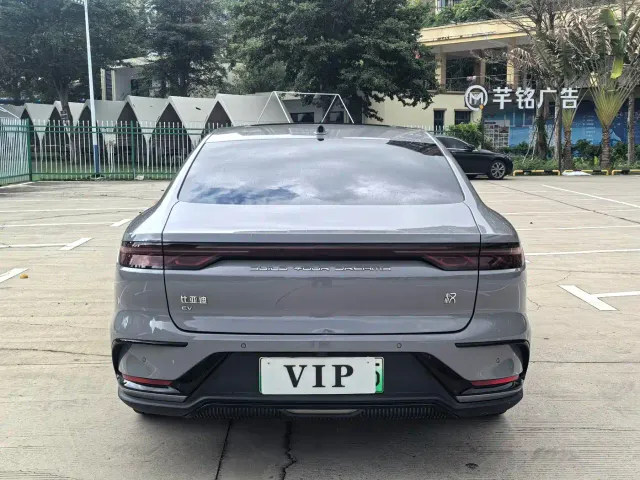 BYD Han — Фото автомобиля 6