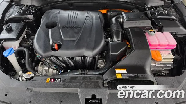 Hyundai Grandeur (New) Hybrid — Фото автомобиля 6