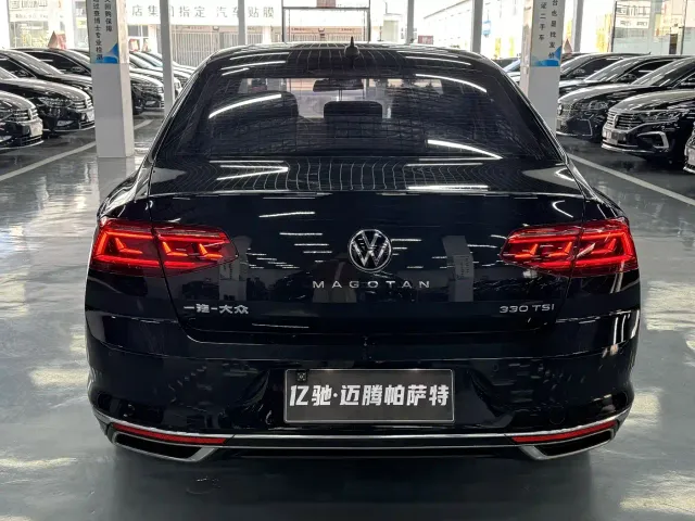 Volkswagen Magotan — Фото автомобиля 5