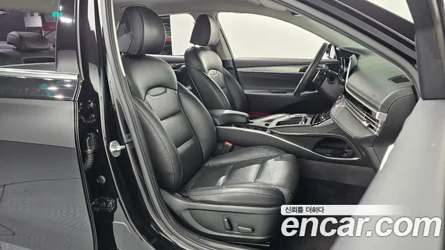 Hyundai Grandeur Новый Grandeur IG 3.0 LPi (Для проката) — Фото автомобиля 26
