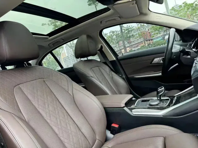 BMW 3 Series — Фото автомобиля 6