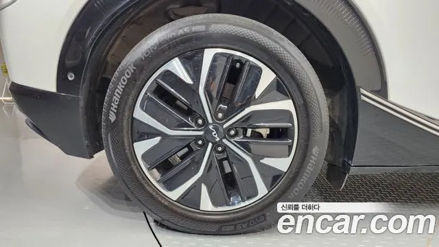 Kia EV6 Long Range — Фото автомобиля 5