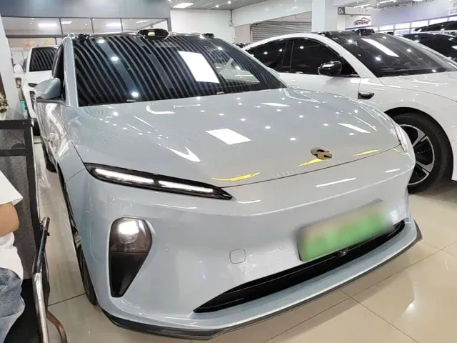 Nio ET5 Touring — Фото автомобиля 3