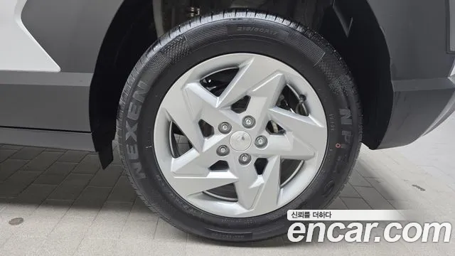 Hyundai Kona Kona (SX2) Бензин 2.0 2WD — Фото автомобиля 21