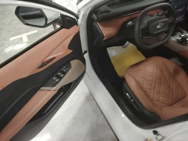 Changan Qiyuan A05 — Фото автомобиля 15