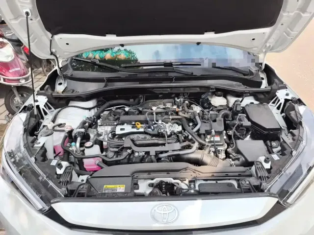 Toyota Frontlander 2026 2.0L Smart Hybrid Dual Engine Leading Edition — Фото автомобиля 10