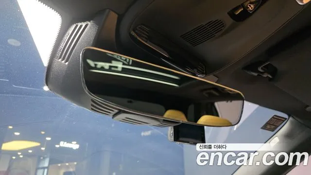 Volvo XC90 — Фото автомобиля 25
