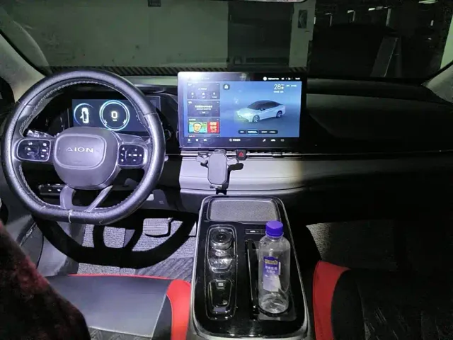 GAC Aion S Plus — Фото автомобиля 12