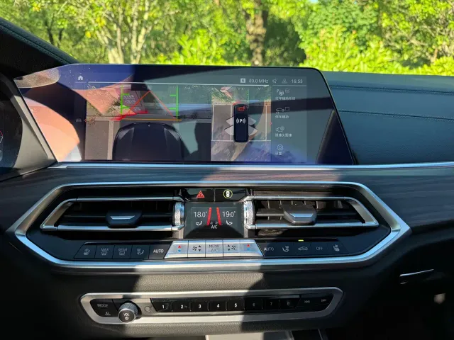 BMW X5 — Фото автомобиля 15
