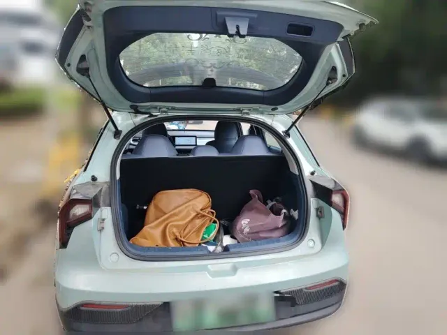 Geely Geometry E Firefly — Фото автомобиля 9