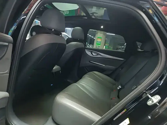 BYD Seal — Фото автомобиля 16