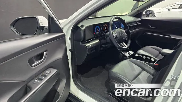 Hyundai Kona Kona (SX2) Бензин 1.6 турбо 2WD — Фото автомобиля 11