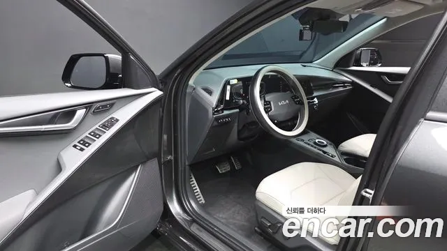 Kia Niro The All New Niro Signature — Фото автомобиля 9