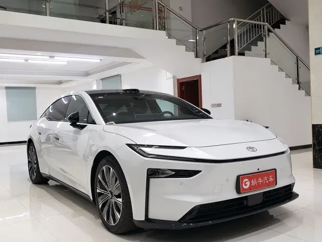 Toyota BoZhi 7 — Фото автомобиля 3