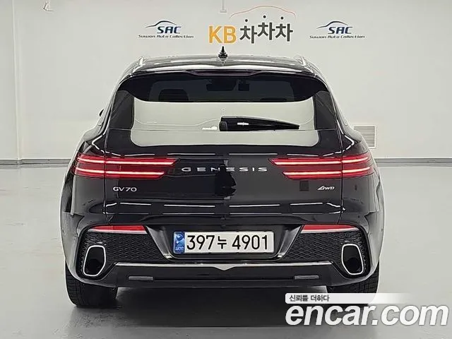 Genesis GV70 2.5T Бензин AWD — Фото автомобиля 2