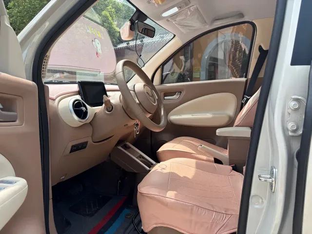 Wuling Hongguang Mini EV — Фото автомобиля 7