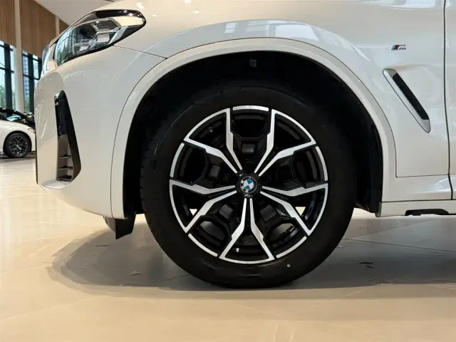BMW X3 — Фото автомобиля 6