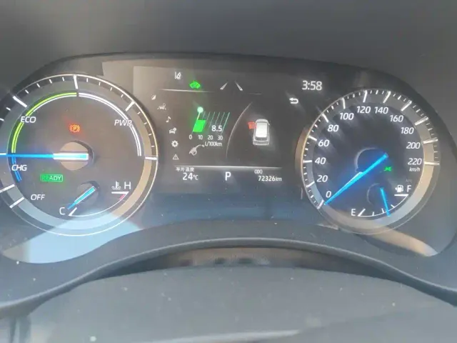 Toyota Highlander — Фото автомобиля 14
