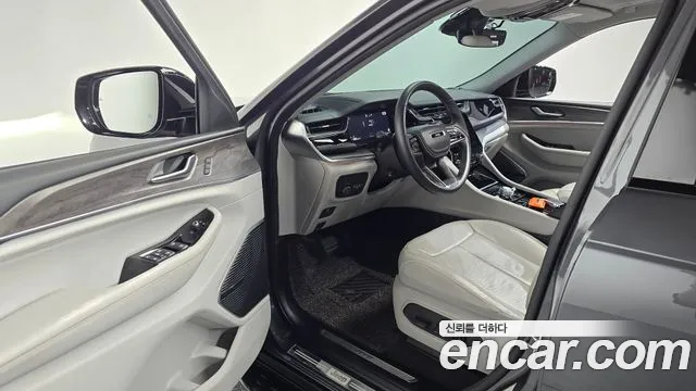 Jeep Cherokee Grand Cherokee(WL) L 3.6 Overland — Фото автомобиля 8