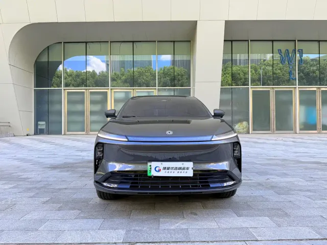 Dongfeng Aeolus L8 — Фото автомобиля 2