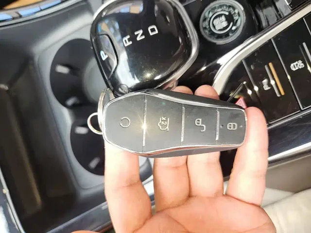 BYD Qin PLUS — Фото автомобиля 8