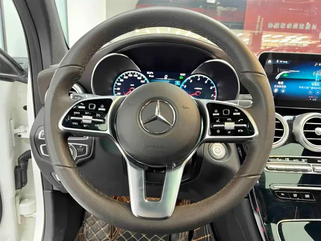 Mercedes-Benz GLC-Class — Фото автомобиля 12