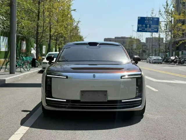 Maextro S800 — Фото автомобиля 2