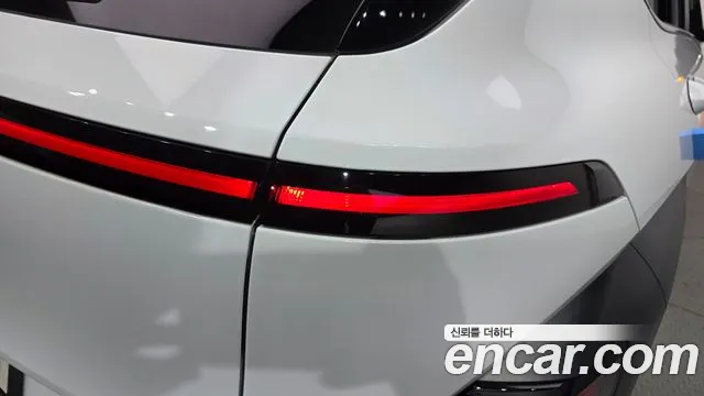 Hyundai Kona SX2 — Фото автомобиля 8