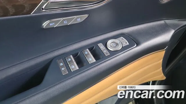 Genesis GV80 — Фото автомобиля 28