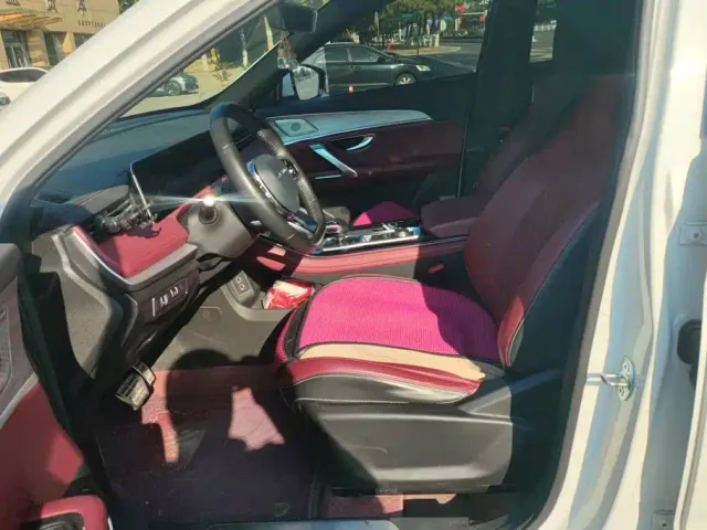 Jetour X70 Plus — Фото автомобиля 9