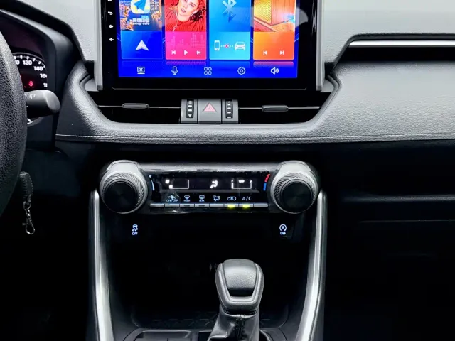 Toyota Wildlander — Фото автомобиля 9