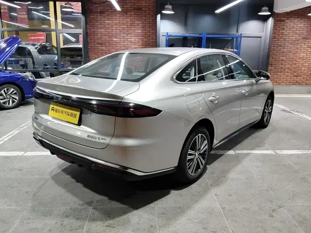 Geely Galaxy Stellar 6 — Фото автомобиля 4