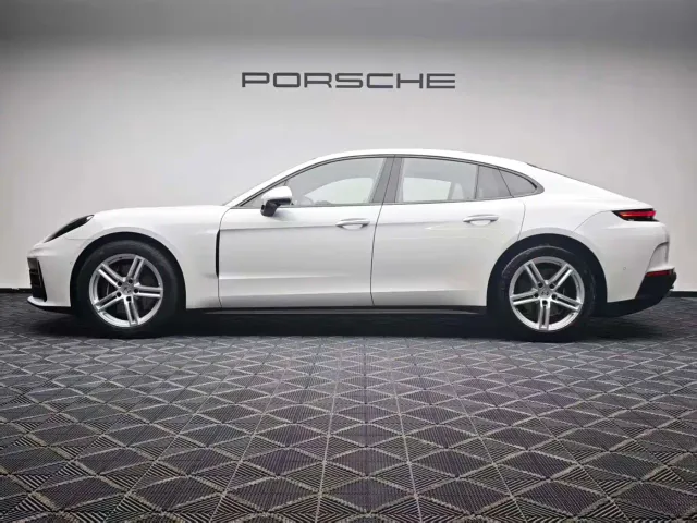 Porsche Panamera — Фото автомобиля 7