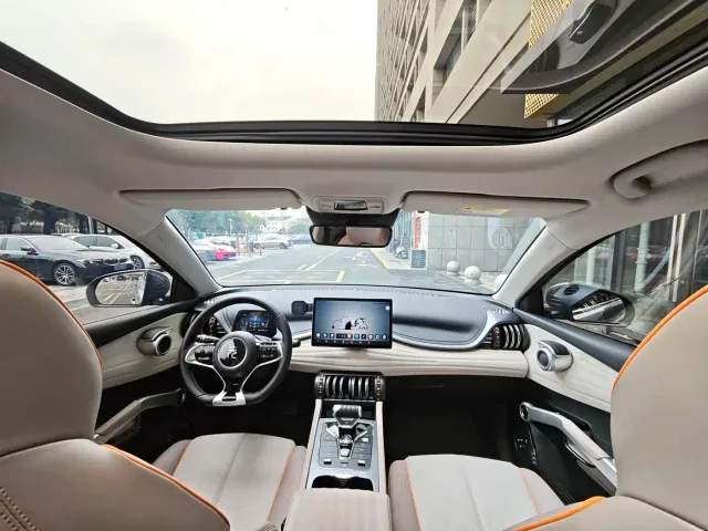 BYD Yuan PLUS — Фото автомобиля 6