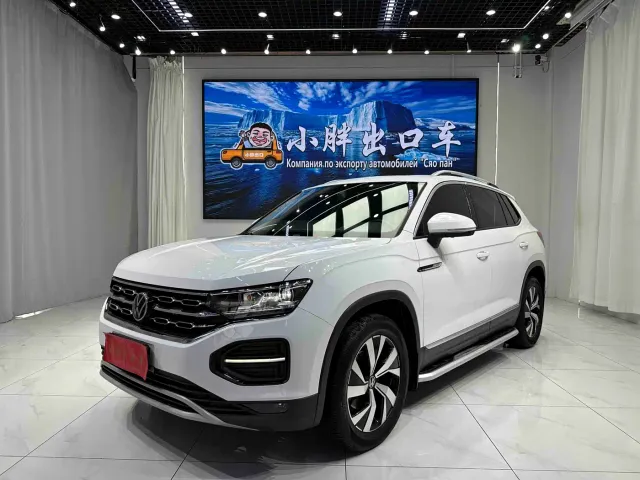 Фотография автомобиля — Volkswagen Tayron