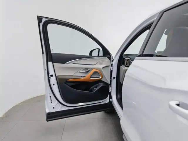 BYD Song Pro — Фото автомобиля 8