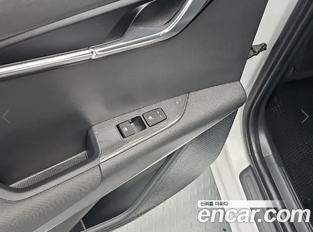 Kia Niro The All New — Фото автомобиля 13