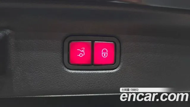 Mercedes-Benz S-Class — Фото автомобиля 25