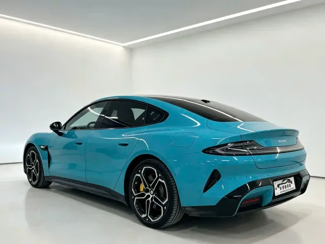 Xiaomi Auto Xiaomi SU7 2024 RWD Long Range Intelligent Driving Edition — Фото автомобиля 22