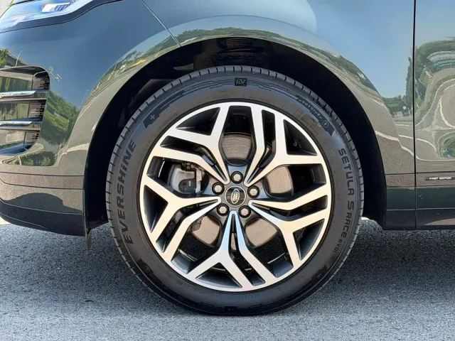 Land Rover Range Rover Evoque — Фото автомобиля 17