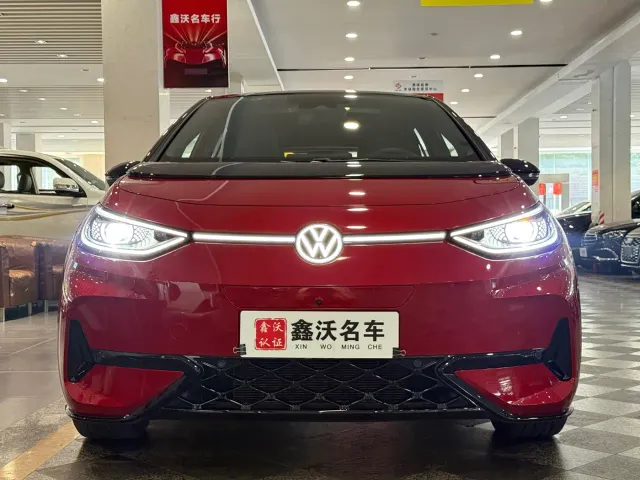 Volkswagen ID.3 — Фото автомобиля 2