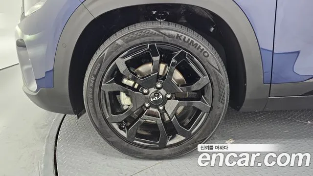 Kia Seltos — Фото автомобиля 5