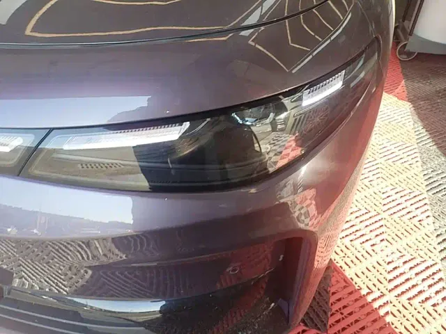 Leapmotor C10 — Фото автомобиля 23