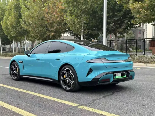 Xiaomi SU7 — Фото автомобиля 7